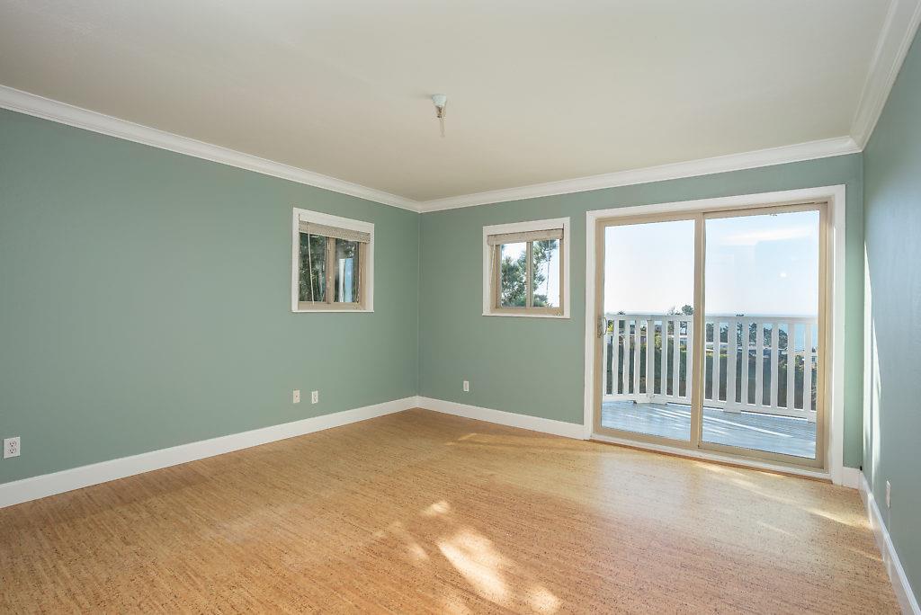 532 Monterey Road Pacifica, CA 94044 - Photo 13 of 41 a view of empty room with floor to ceiling window
