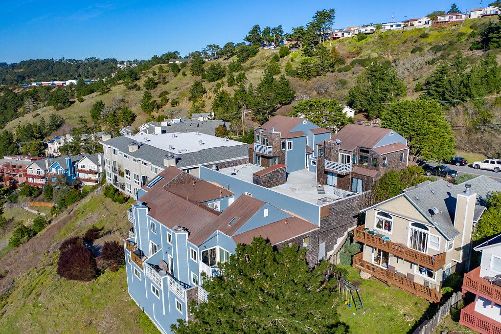 532 Monterey Road Pacifica, CA 94044 - Photo 29 of 41 an aerial view of multiple houses with yard