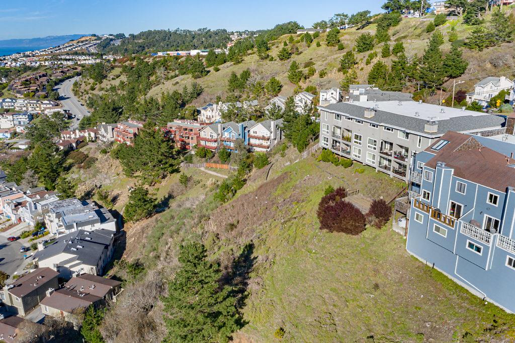 532 Monterey Road Pacifica, CA 94044 - Photo 30 of 41 a view of a city