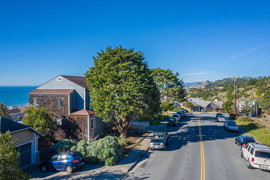 532 Monterey Road Pacifica, CA 94044 - Photo 38 of 41 a picture of street view