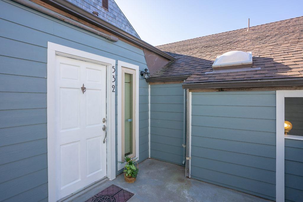 532 Monterey Road Pacifica, CA 94044 - Photo 4 of 41 a view of wooden door