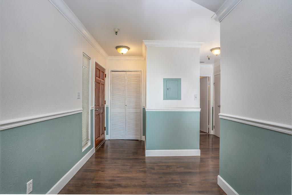 532 Monterey Road Pacifica, CA 94044 - Photo 5 of 41 a view of hallway with wooden floor