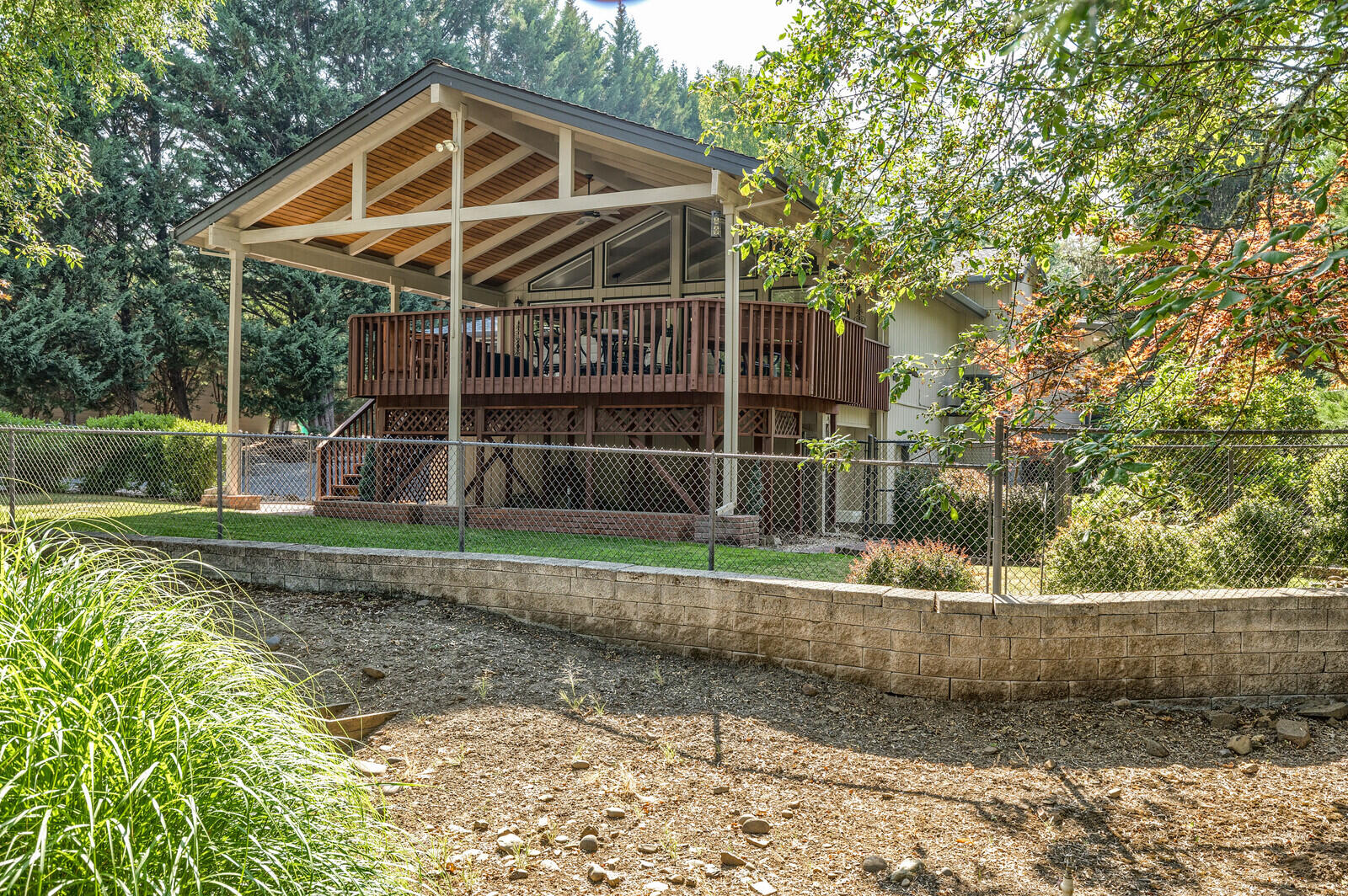 359 Rene Drive Shady Cove, OR 97539 - Photo 64 of 67 18_rd_18_mls