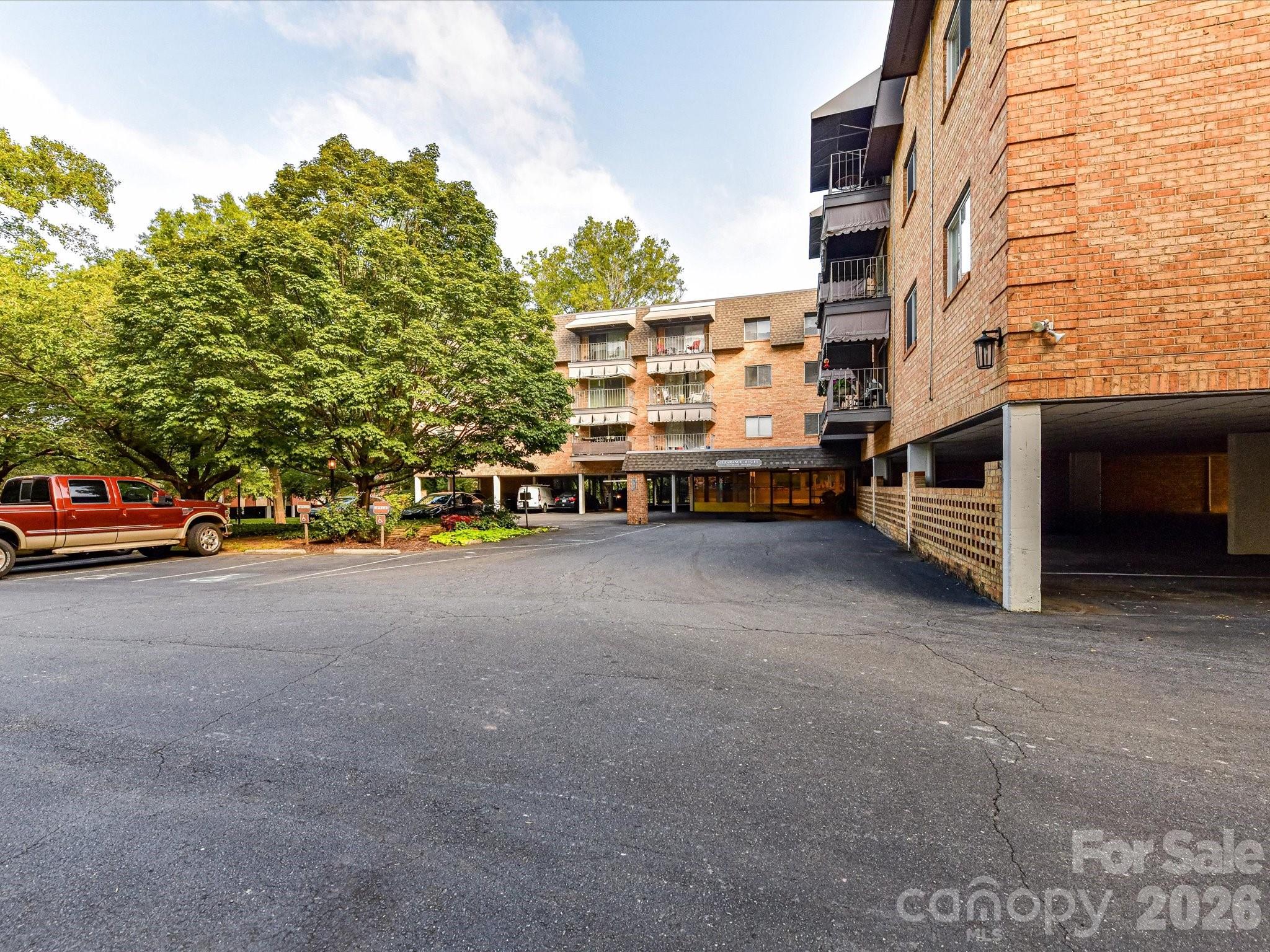 1323 Queens Road, Unit 308 Charlotte, NC 28207 - Photo 25 of 27