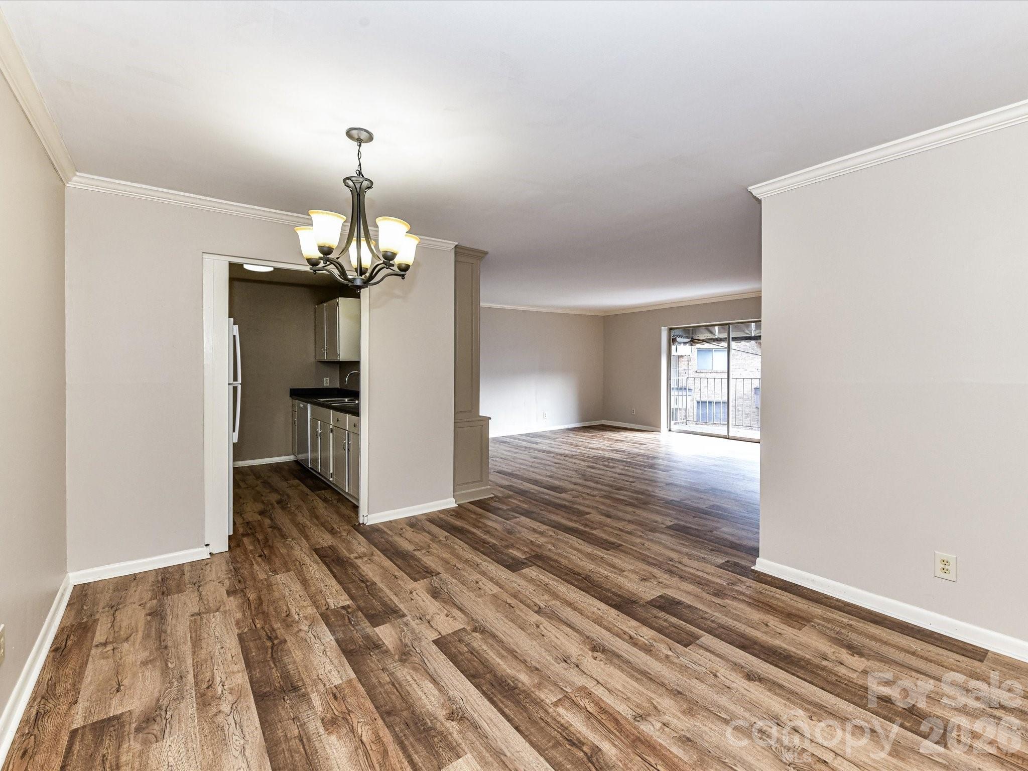 1323 Queens Road, Unit 308 Charlotte, NC 28207 - Photo 6 of 27