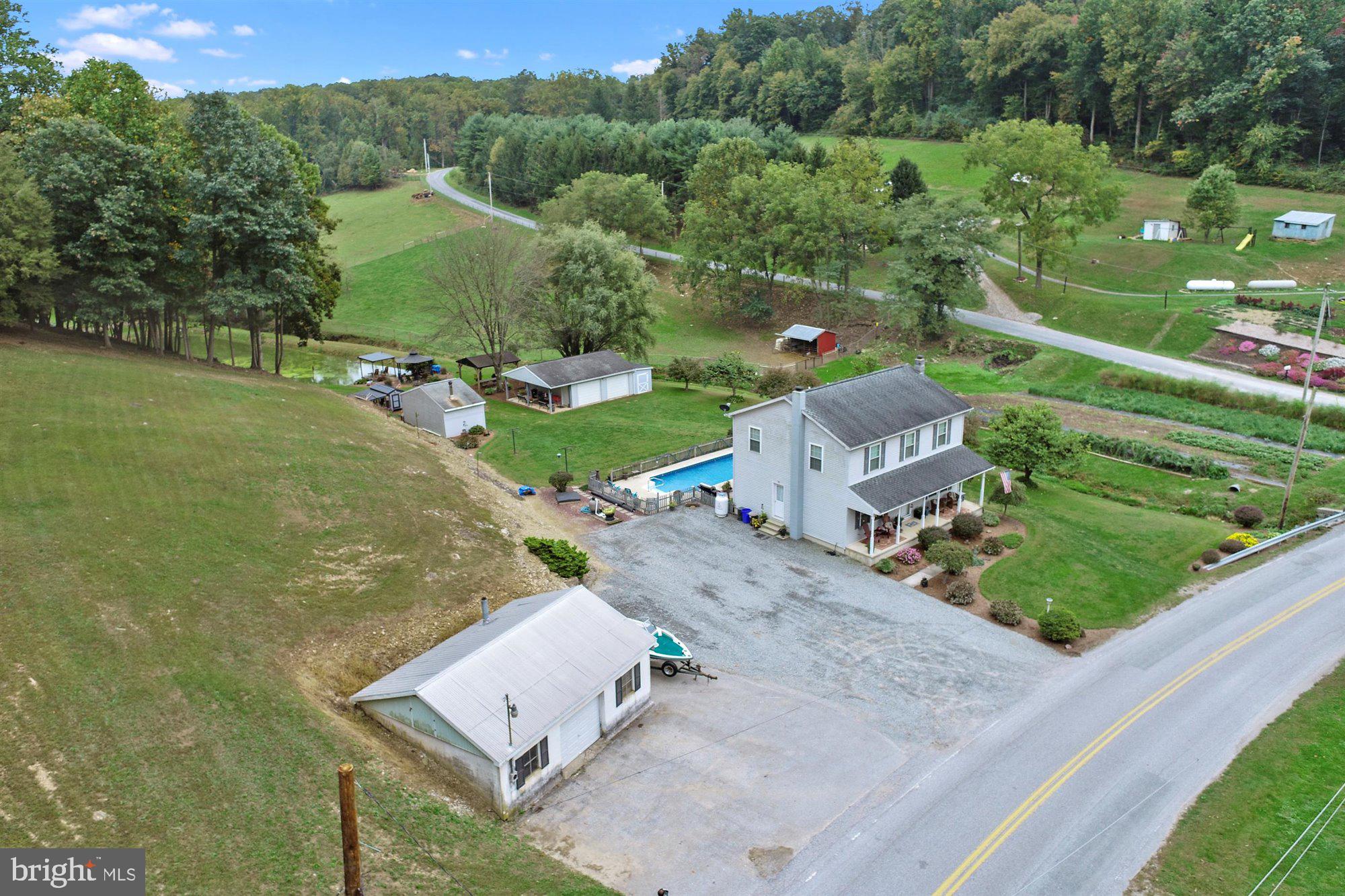 250 Goram Road Brogue, PA 17309 - Photo 3 of 44 Gallery Image 3