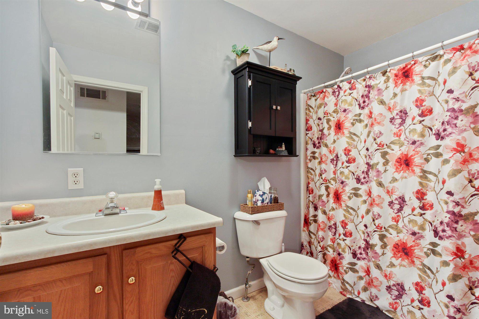 250 Goram Road Brogue, PA 17309 - Photo 34 of 44 Full Bath Second Level