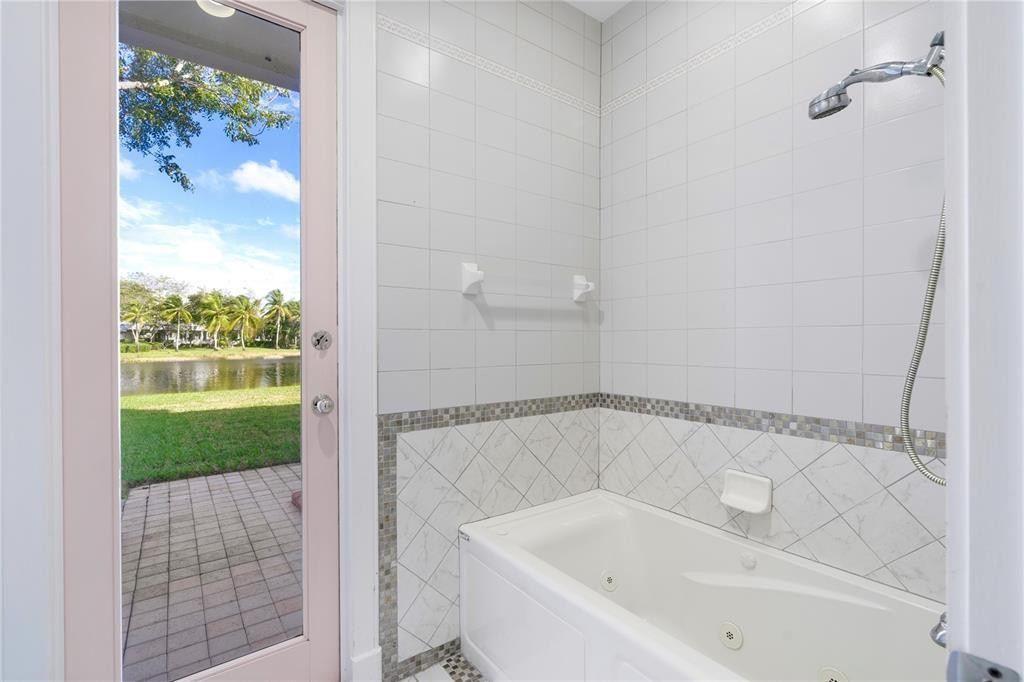 2939 Paddock Lane Weston, FL 33331 - Photo 47 of 86 Photo 46