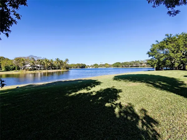 $10,500 | 2939 Paddock Lane, Weston, FL 33331