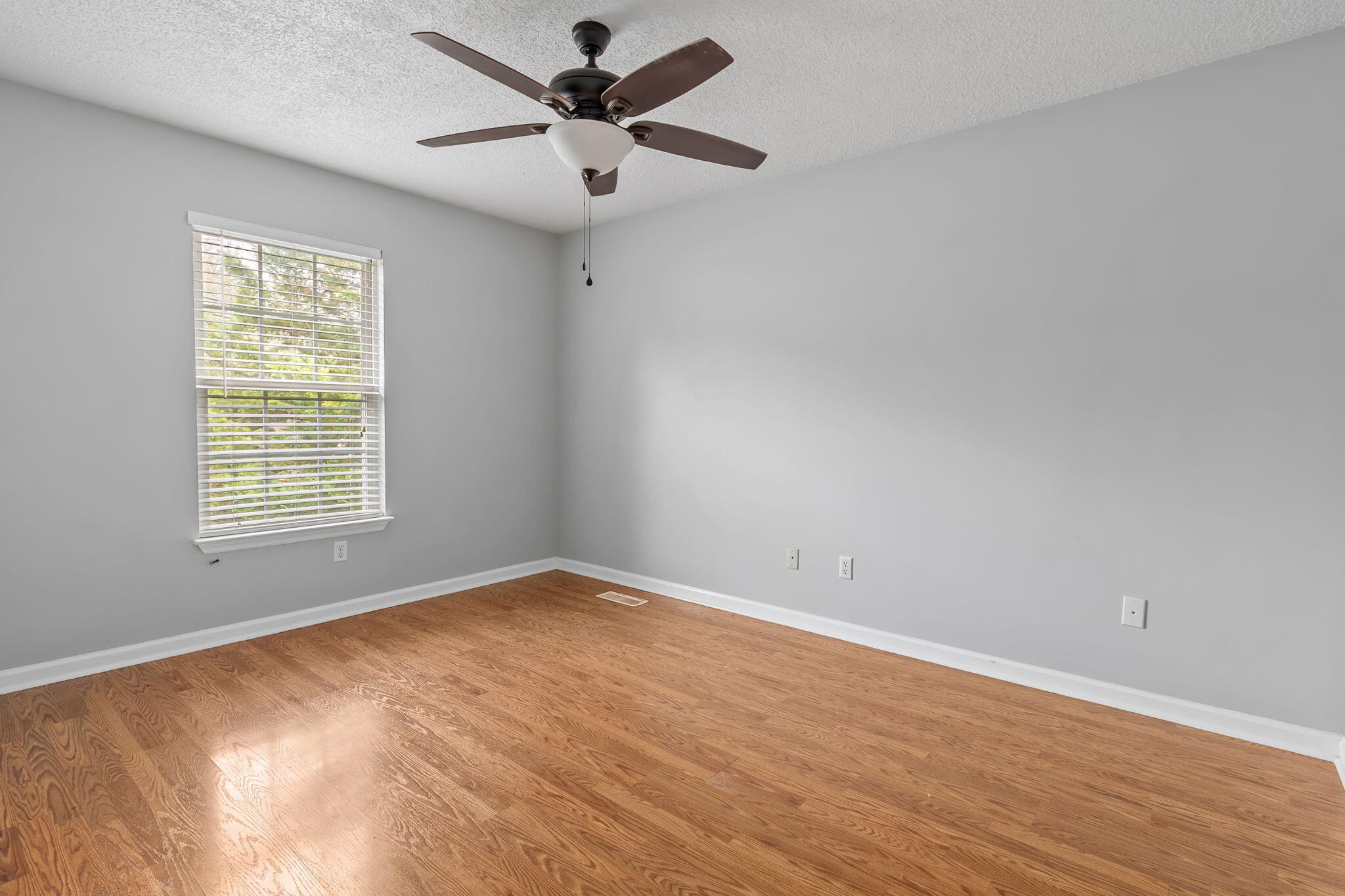4981 Eldridge Road Hixson, TN 37343 - Photo 15 of 27 21-web-or-mls-IMG_1532