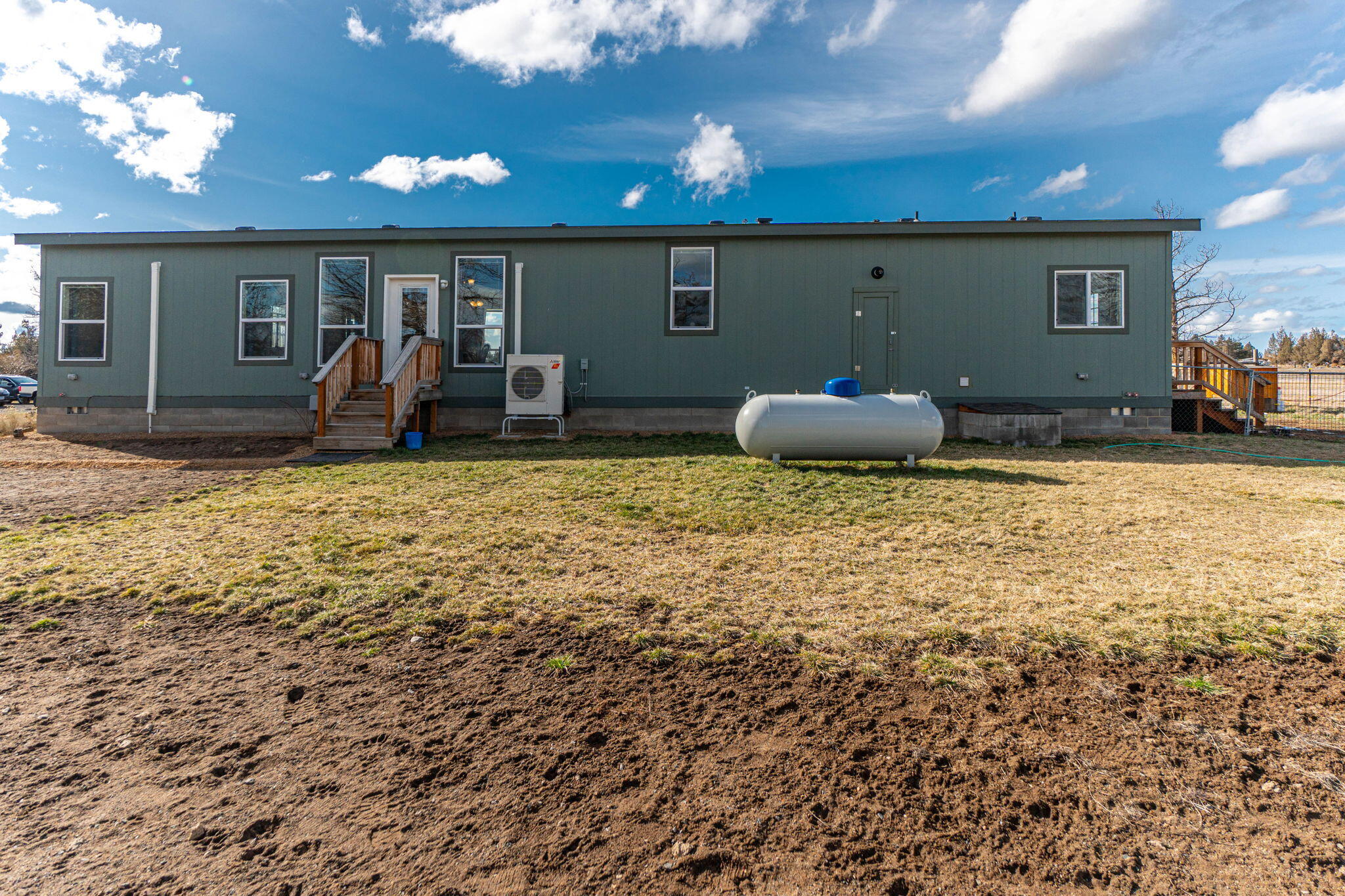 22750 Nelson Road Bend, OR 97701 - Photo 67 of 67 8-web-or-mls-Riley Visuals-41