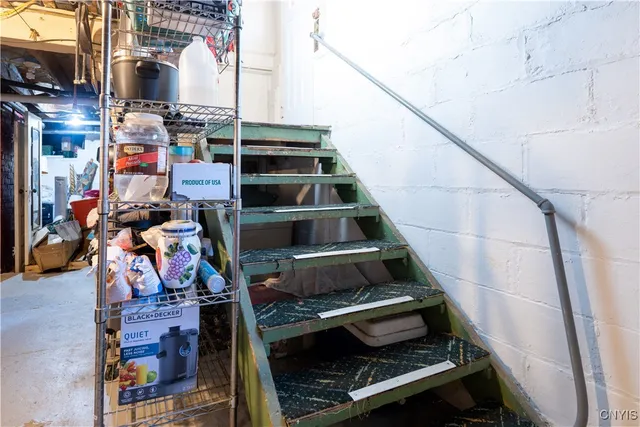 $139,900 | 22 East Spofford Avenue, Dolgeville, NY 13329