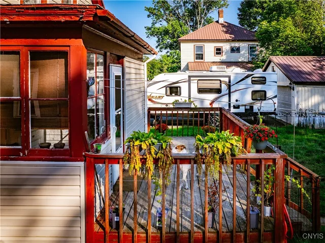 $139,900 | 22 East Spofford Avenue, Dolgeville, NY 13329