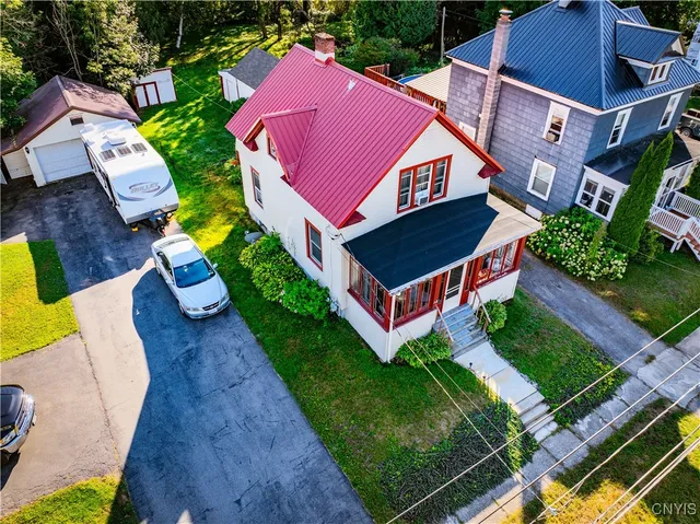 $139,900 | 22 East Spofford Avenue, Dolgeville, NY 13329