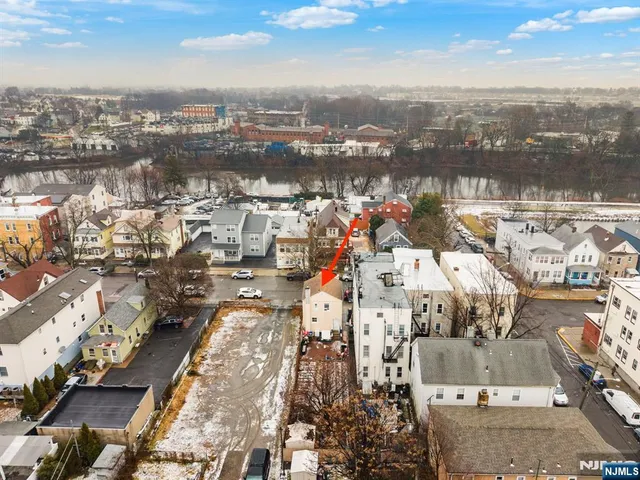 $298,888 | 117 10th Street, Passaic, NJ 07055