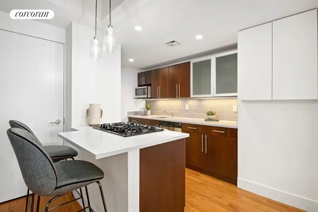 $1,295,000 | 457 Atlantic Avenue, Unit 2A | Boerum Hill