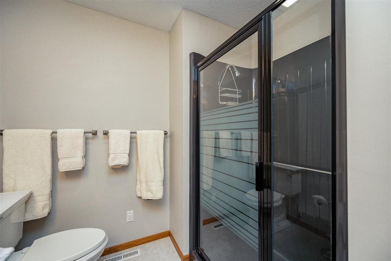 704 Beaver Ridge Cedar Rapids, IA 52403 - Photo 40 of 53 Gallery Image 40