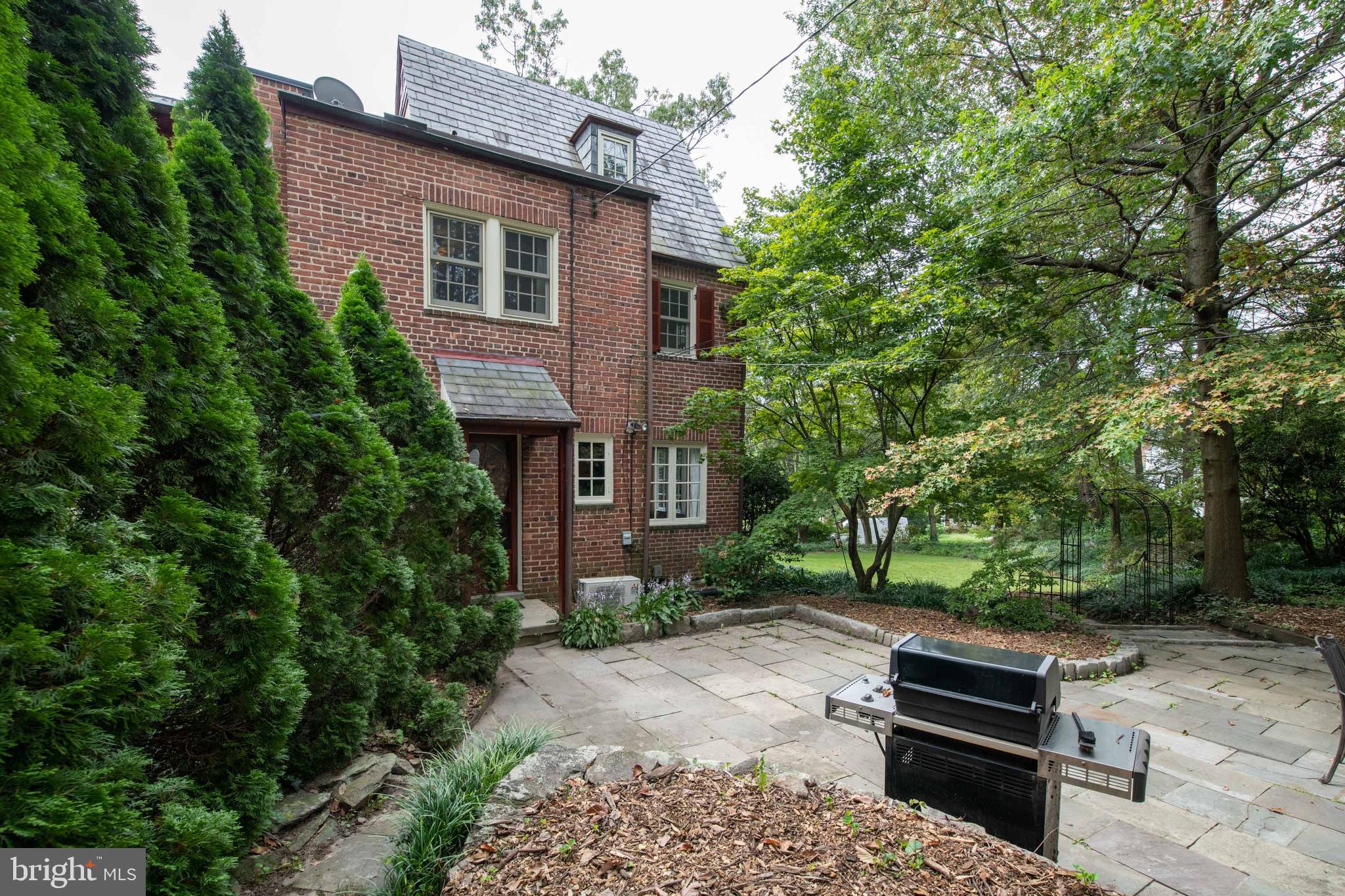 4123 Westview Road Baltimore, MD 21218 - Photo 36 of 39 REAR BLUE STONE PATIO VIEW 4