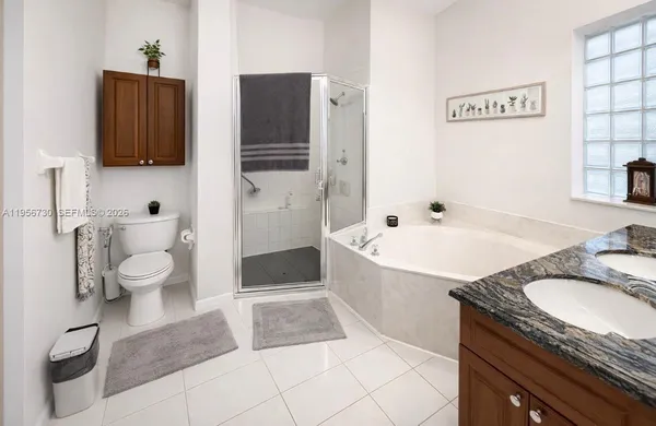 $4,200 | 10390 Utopia Circle East, Unit 10390, Boynton Beach, FL 33437