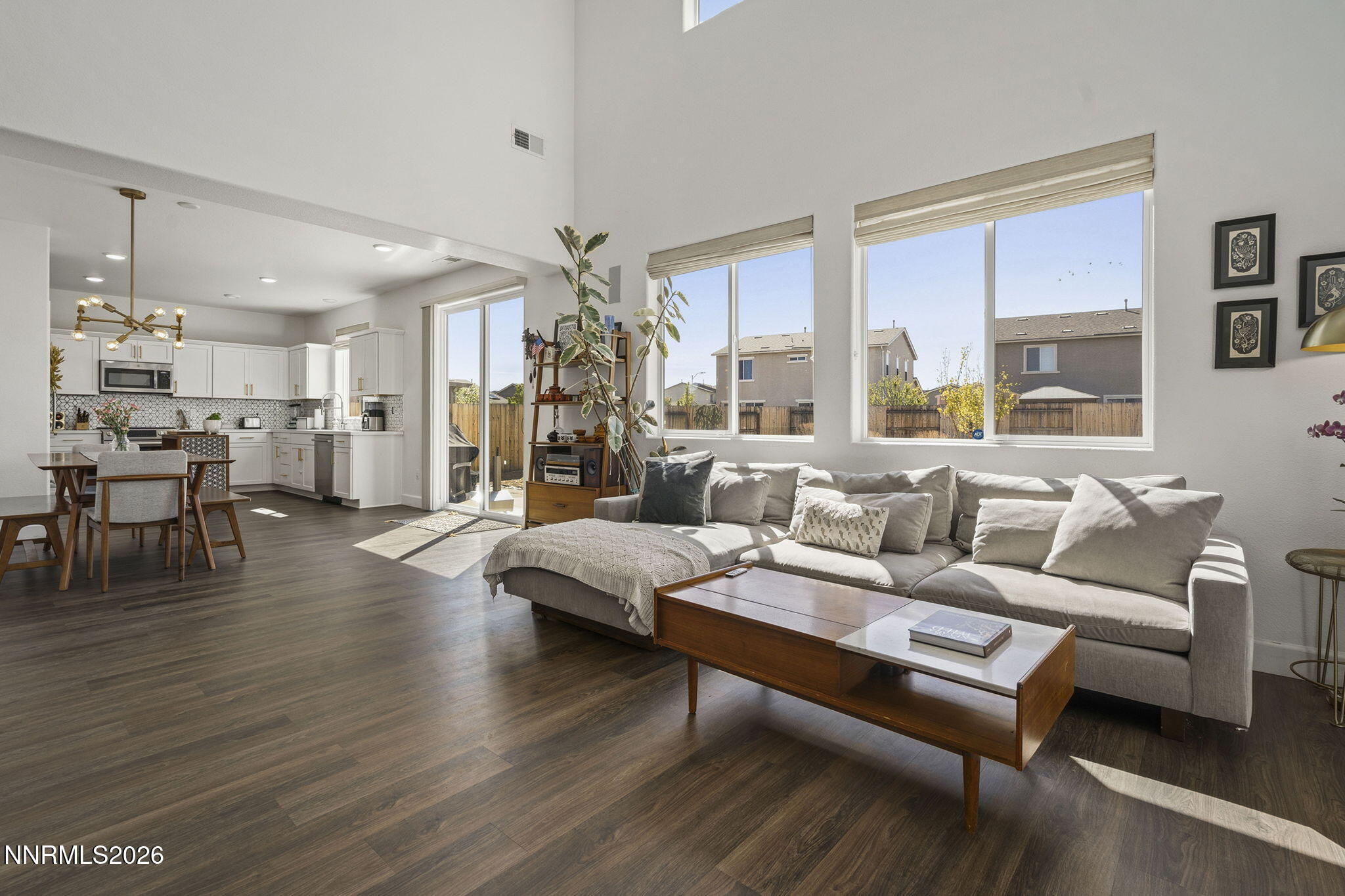 9338 Pond Court Reno, NV 89506 - Photo 4 of 33 7-web-or-mls-_DSC0070