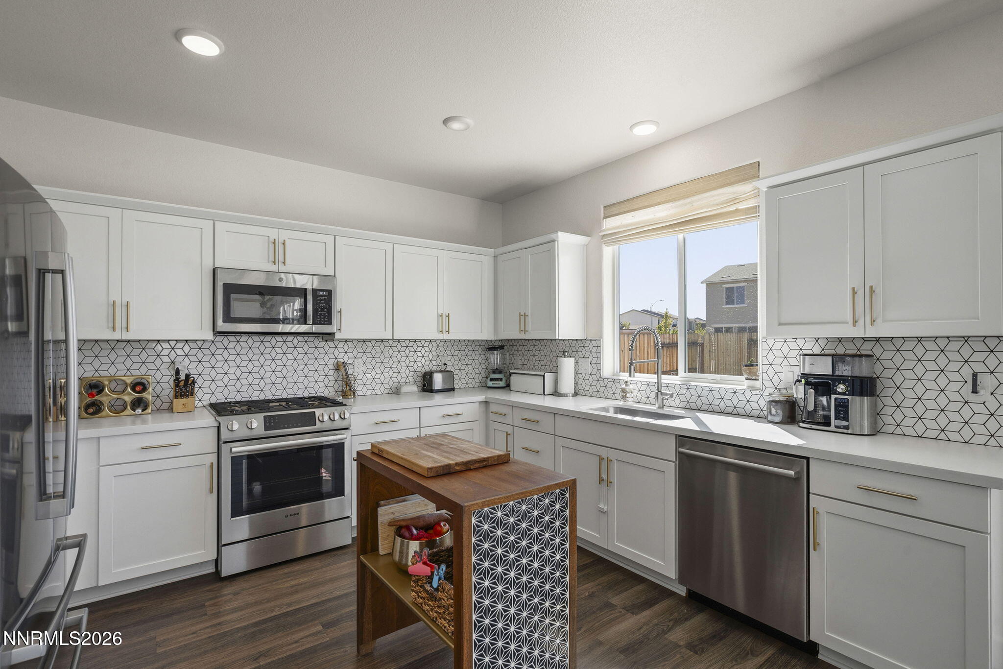 9338 Pond Court Reno, NV 89506 - Photo 8 of 33 11-web-or-mls-_DSC0110