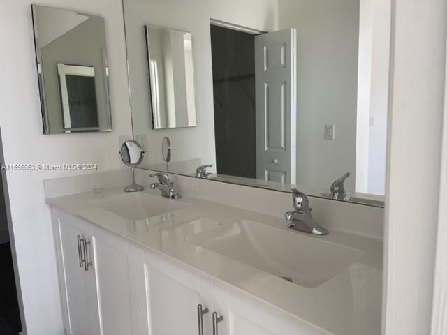 Hialeah Hialeah, FL 33018 - Photo 23 of 39