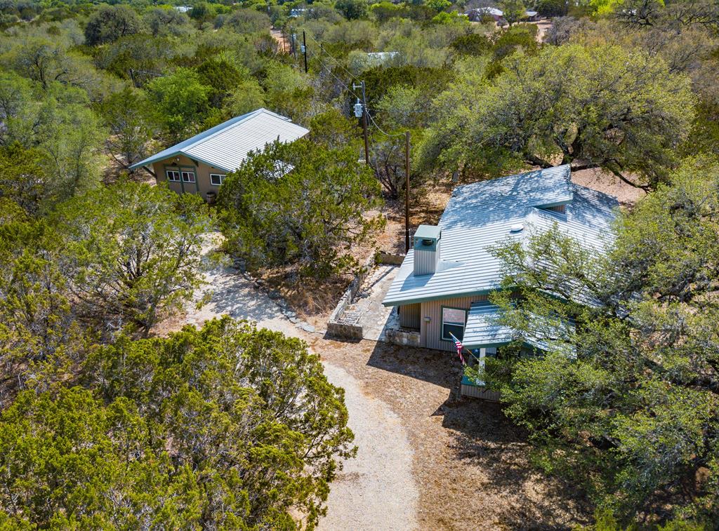 667 Loop Road, Uvalde, TX 78801 Compass