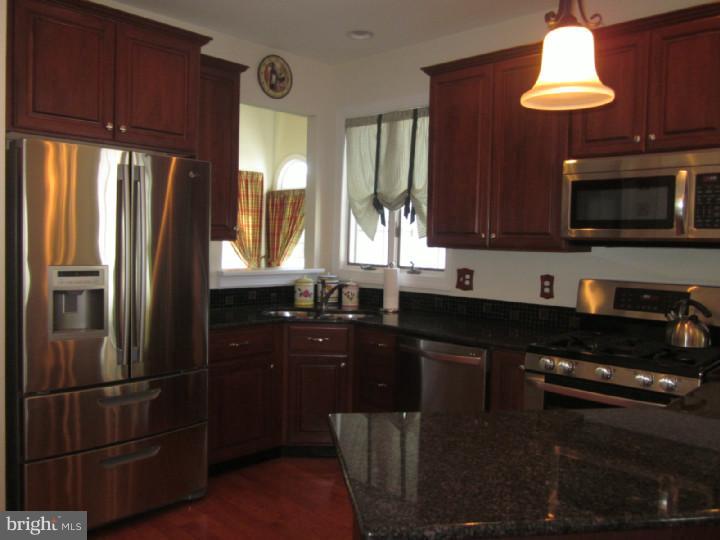 8 Stanwyck Road Mount Laurel, NJ 08054 - Photo 8 of 25