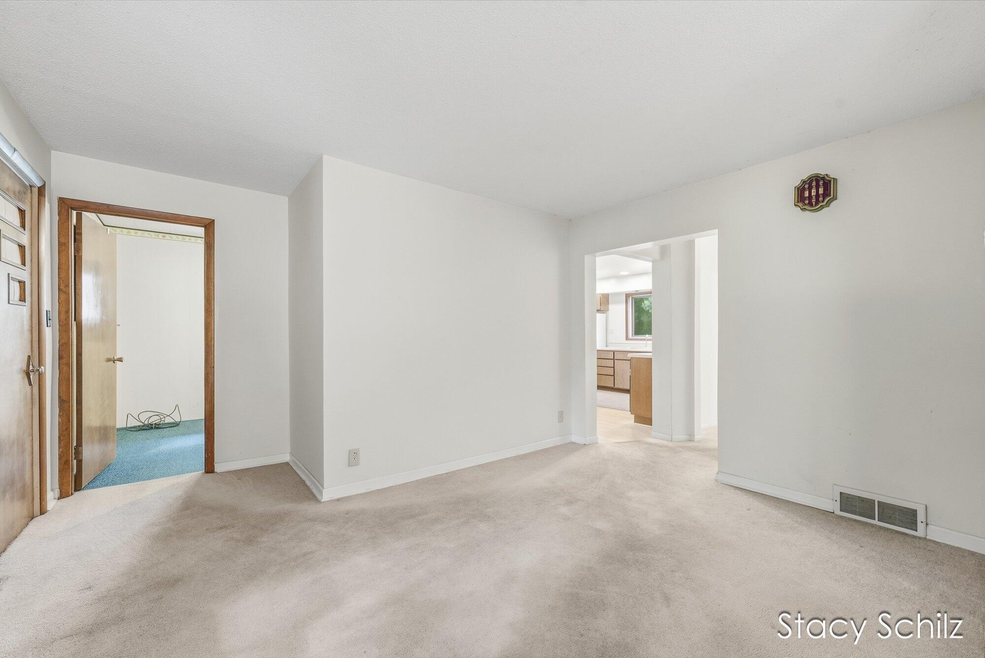 509 Reed Street Nashville, MI 49073 - Photo 14 of 45 14-WM509reed-6
