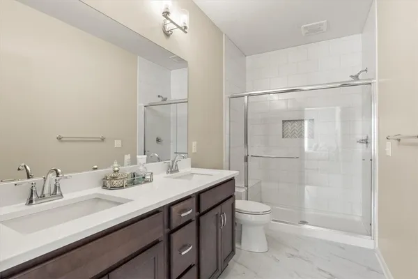 $645,900 | 106 Cedarway Circle, Unit 414, Webster, NY 14580