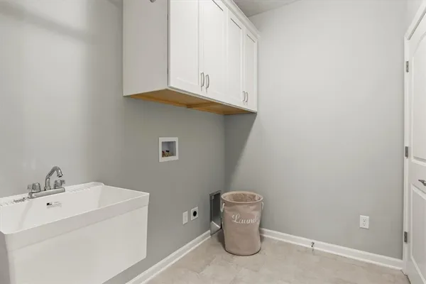 $645,900 | 106 Cedarway Circle, Unit 414, Webster, NY 14580