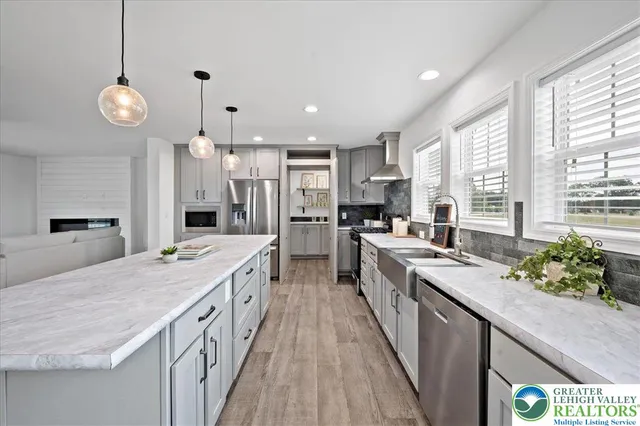 $275,956 | 3983 Hastings Road, Walnutport, PA 18088