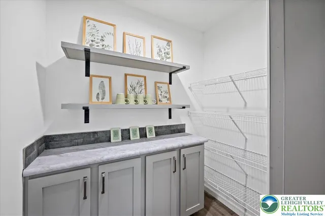 $275,956 | 3983 Hastings Road, Walnutport, PA 18088