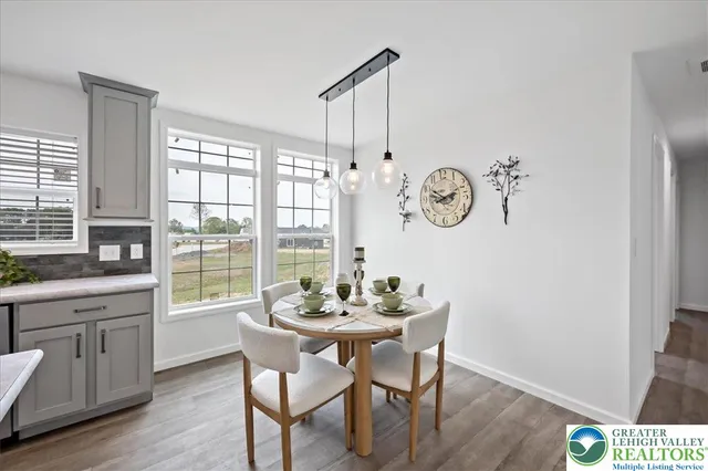 $275,956 | 3983 Hastings Road, Walnutport, PA 18088