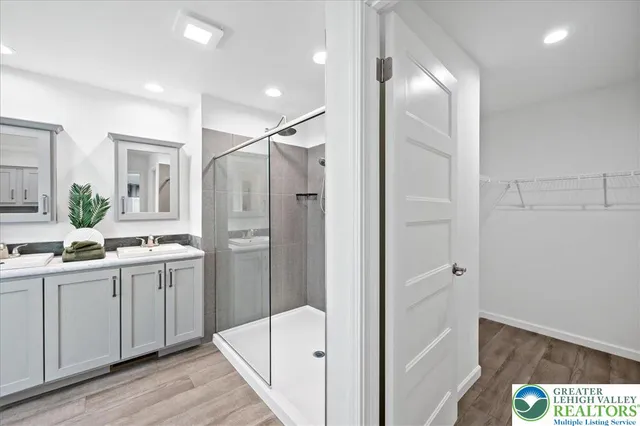 $275,956 | 3983 Hastings Road, Walnutport, PA 18088