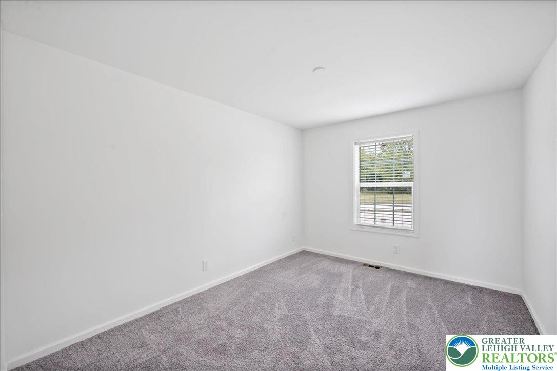 3983 Hastings Road Walnutport, PA 18088 - Photo 33 of 39 an empty room with a window