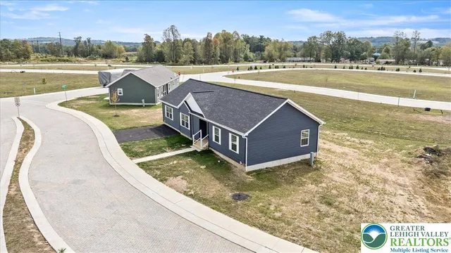 $275,956 | 3983 Hastings Road, Walnutport, PA 18088