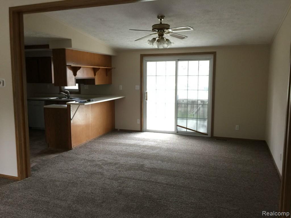 8161 Hamburg Road Brighton, MI 48116 - Photo 6 of 18