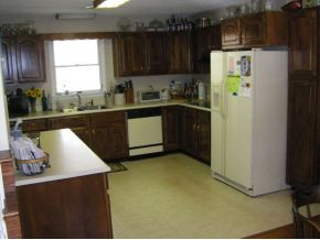 2639 Red Hill Road Gate City, VA 24251 - Photo 6 of 10 Beautiful Cherry Cabinets