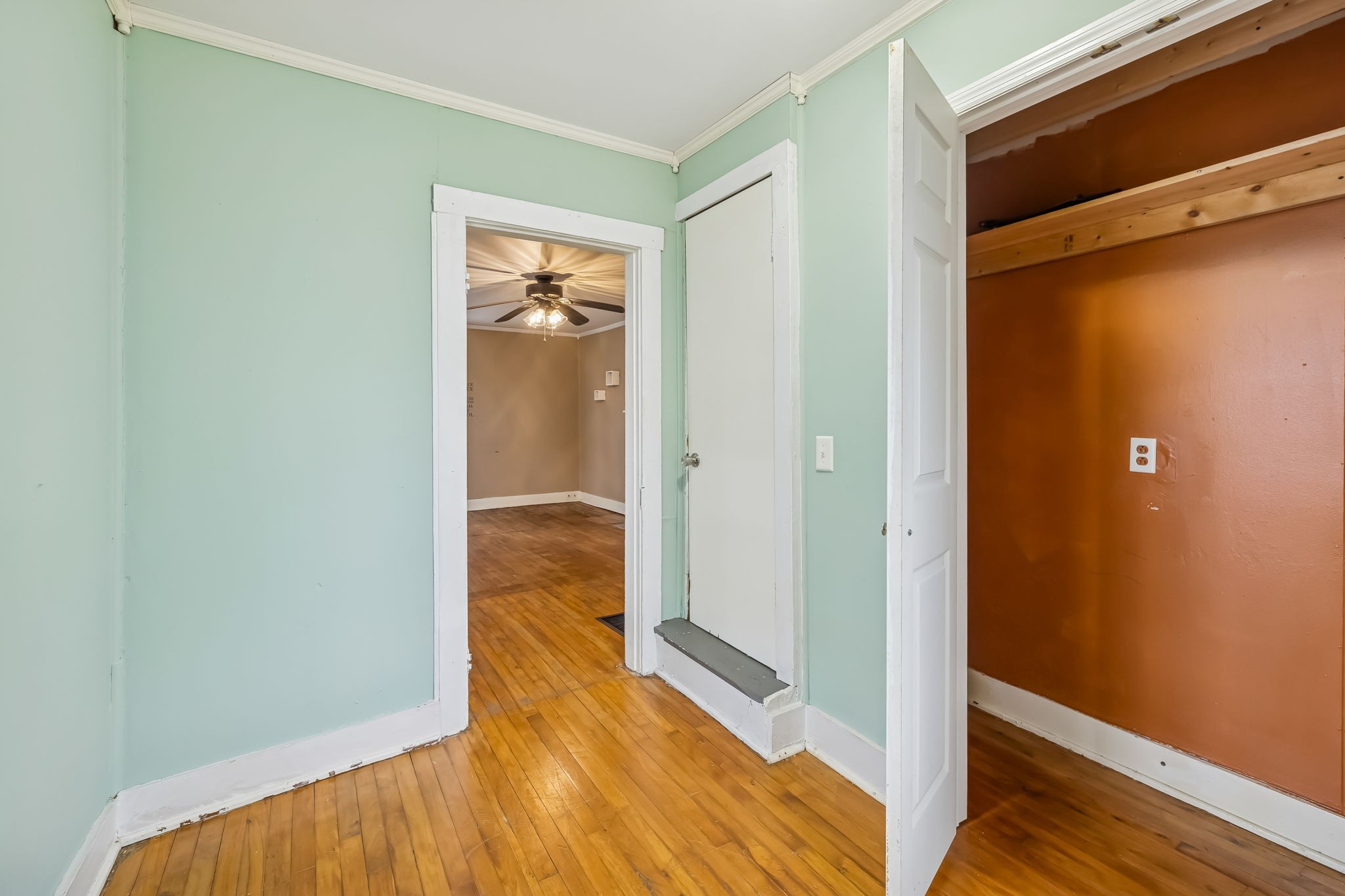 203 Hull Avenue Carthage, TN 37030 - Photo 14 of 27 a view of a hallway with wooden floor and closet