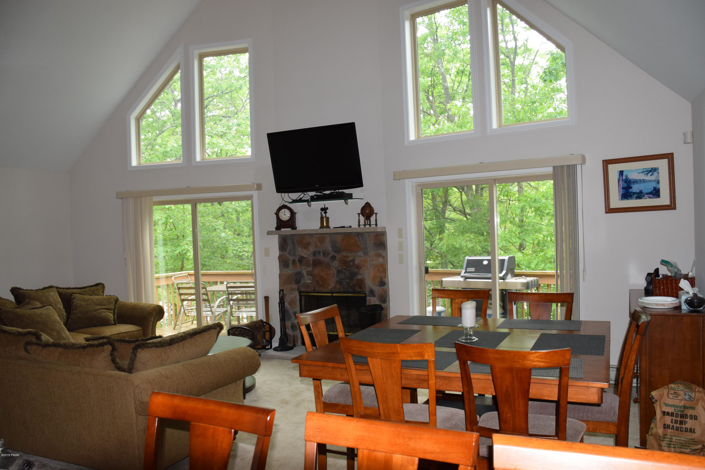 109 Mockingbird Court Bushkill, PA 18324 - Photo 20 of 54