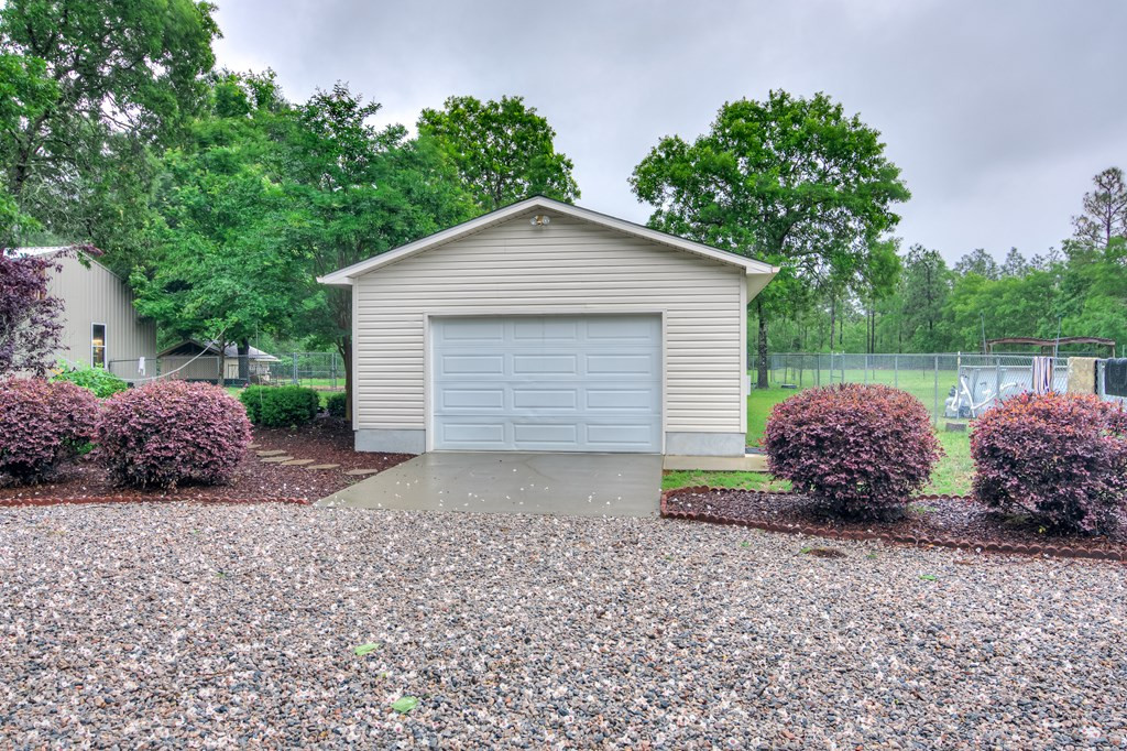 141 Cadle Crossing Road Windsor, SC 29856 - Photo 19 of 25