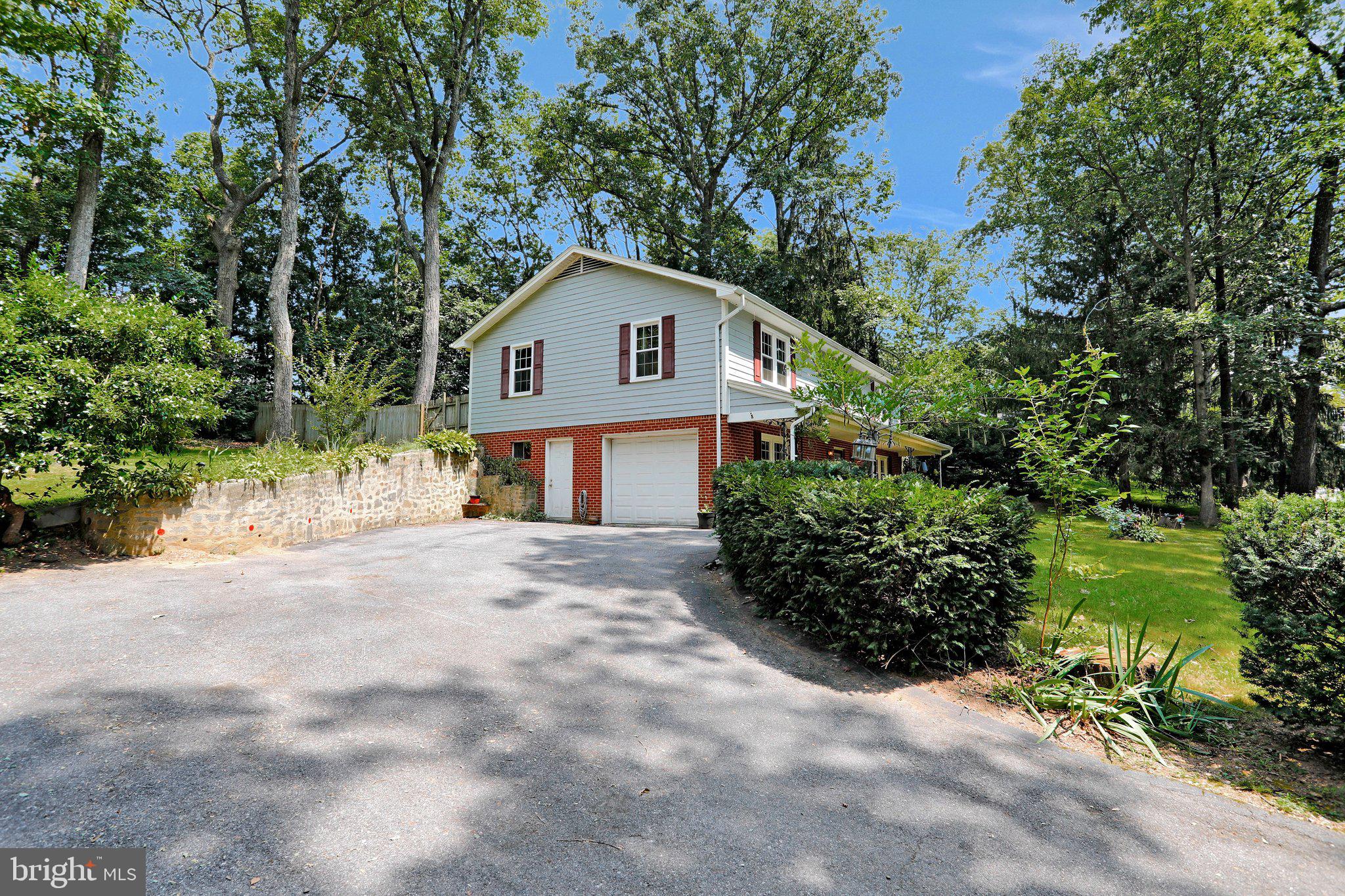 2916 Timber Ridge Drive Mount Airy, MD 21771 - Photo 5 of 33 Gallery Image 5