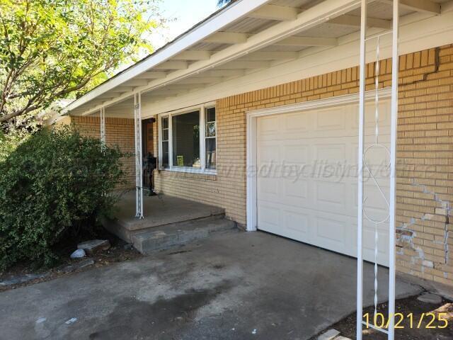 1609 Southwest 35th Avenue Amarillo, TX 79109 - Photo 2 of 29 1 Front
