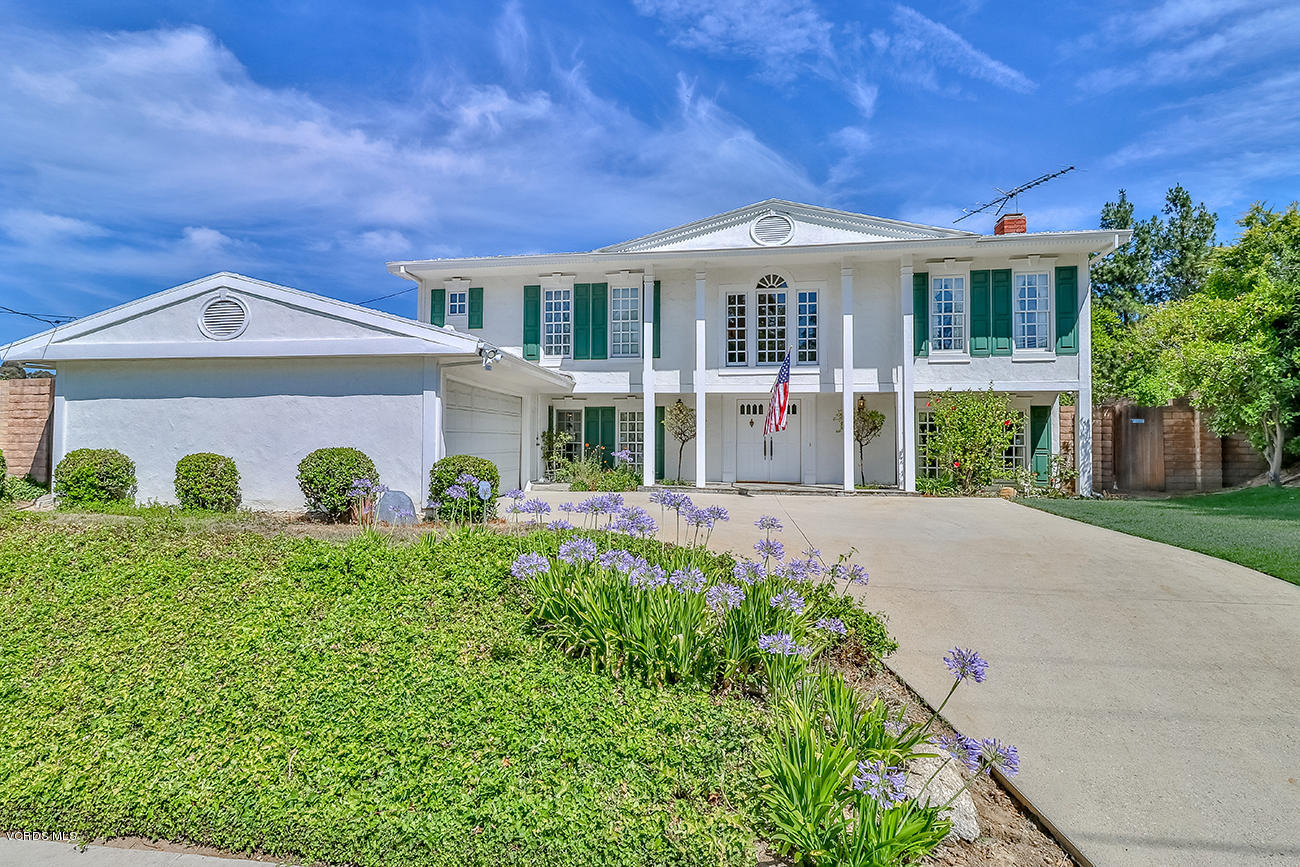22320 Liberty Bell Road Calabasas, CA 91302 - Photo 3 of 55 aFront2
