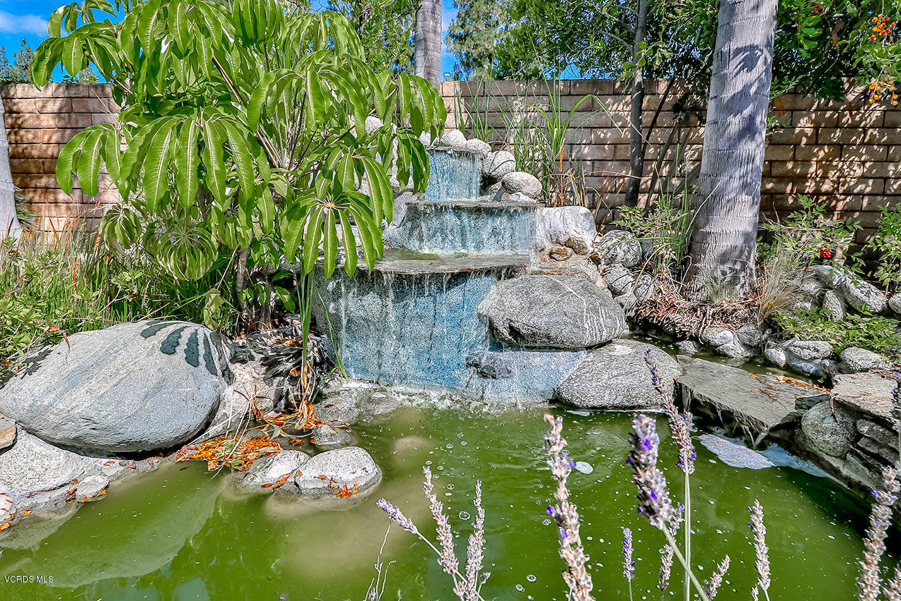 22320 Liberty Bell Road Calabasas, CA 91302 - Photo 43 of 55 oBackyard and Garden4