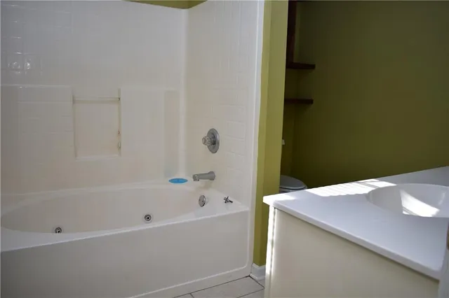 $1,900 | 1329 West 20th Avenue, Covington, LA 70433