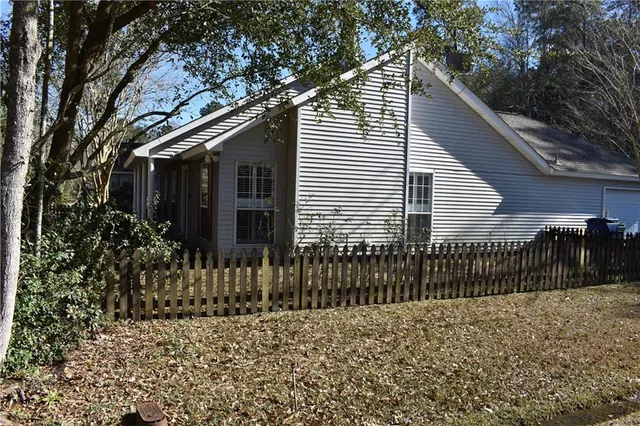 $1,900 | 1329 West 20th Avenue, Covington, LA 70433