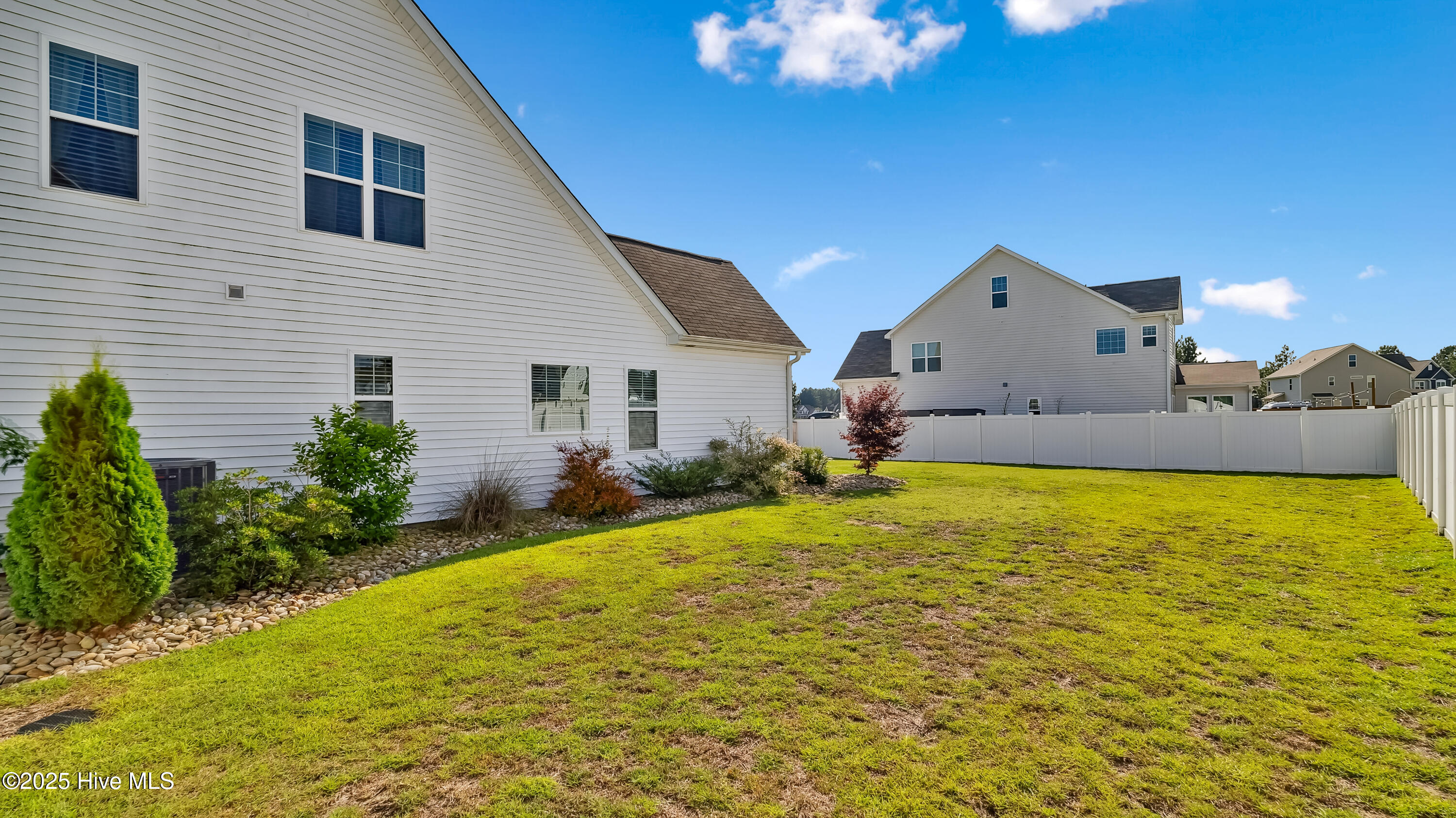 141 Sandy Springs Road Aberdeen, NC 28315 - Photo 44 of 55 Sideyard
