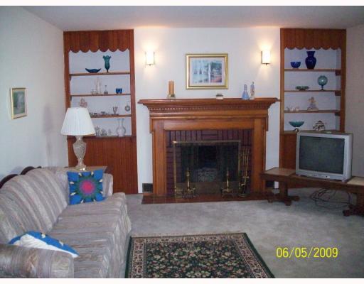 Living Room. 